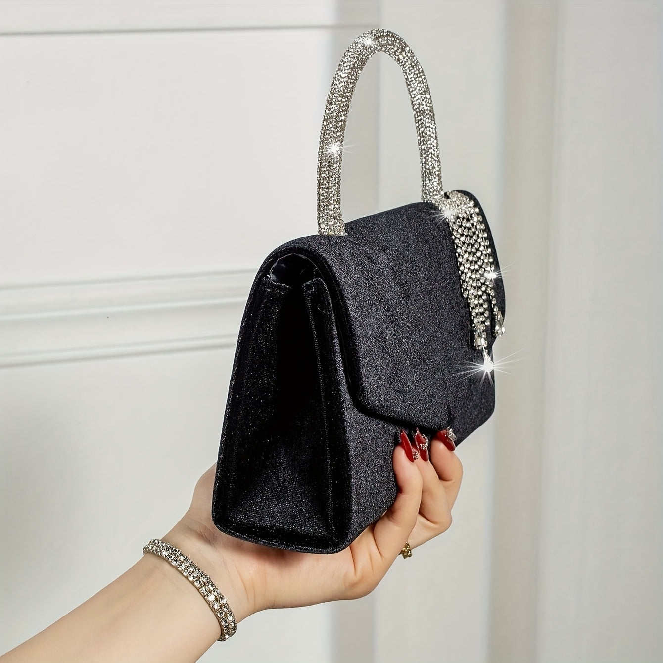 Elegant Rhinestone Mini Bucket Bag